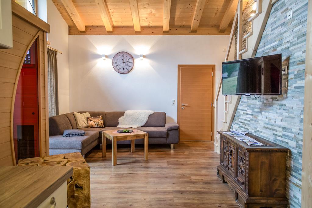Zugspitzchalets Biberwier Habitación foto